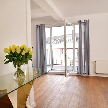 Victoria Altstadt Boardinghouse 4*