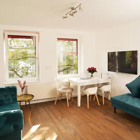 Victoria Altstadt Boardinghouse Hotel apartamentowy Düsseldorf