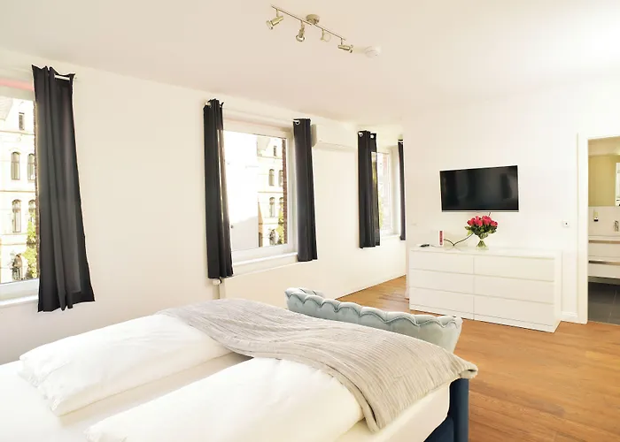 Victoria Altstadt Boardinghouse 4*