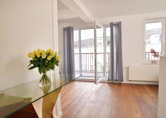 Victoria Altstadt Boardinghouse 4*